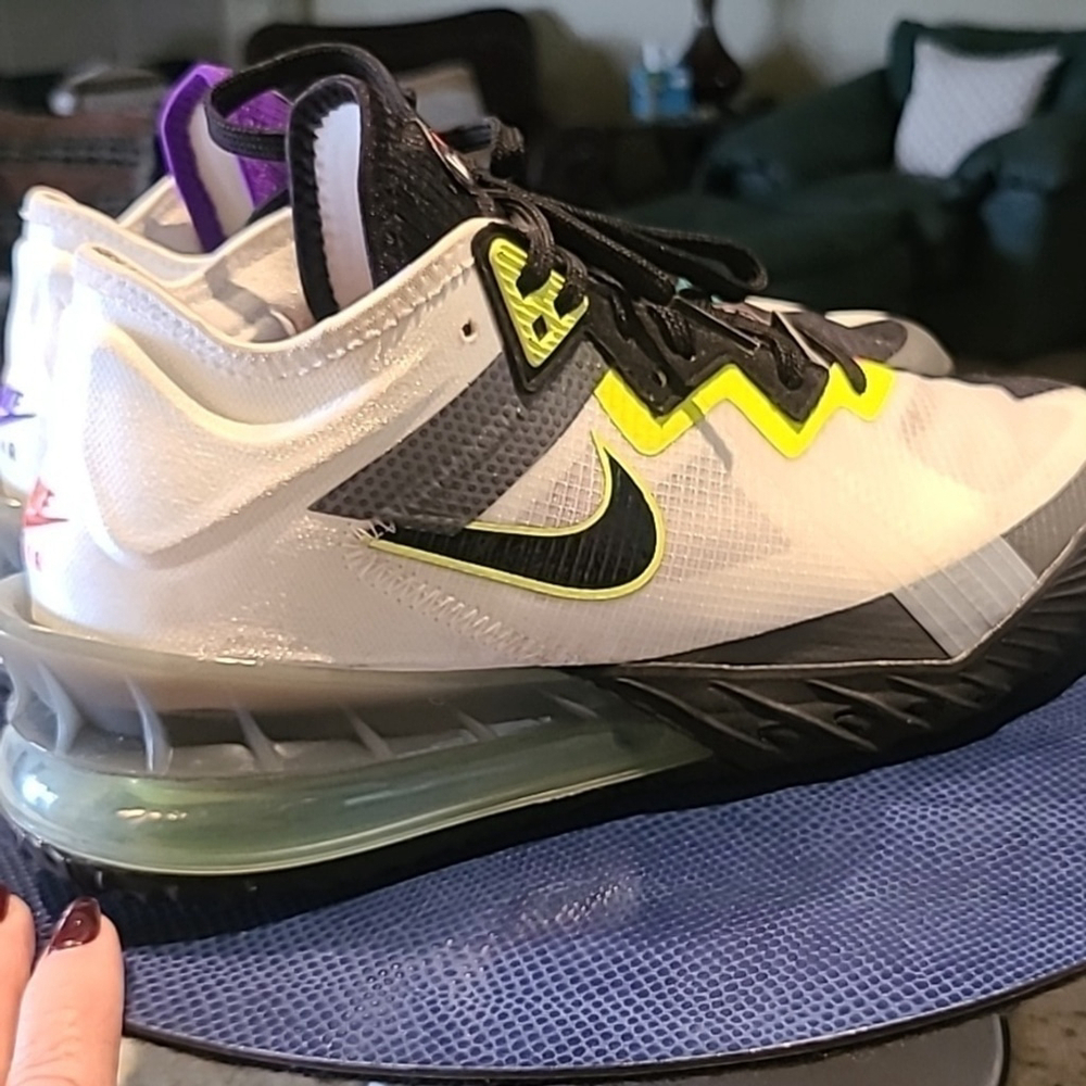 NIKE LeBron XVIII Low "Greedy"airmax sneakers multi color Mens sz 8.(#1199)VGC. - Picture 7 of 13